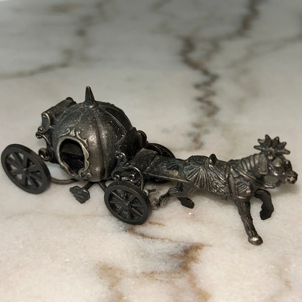 Pencil Sharpener Horse-Carriage Die Cast Copper Miniature Cinderella Fairytale - Picture 5 of 12